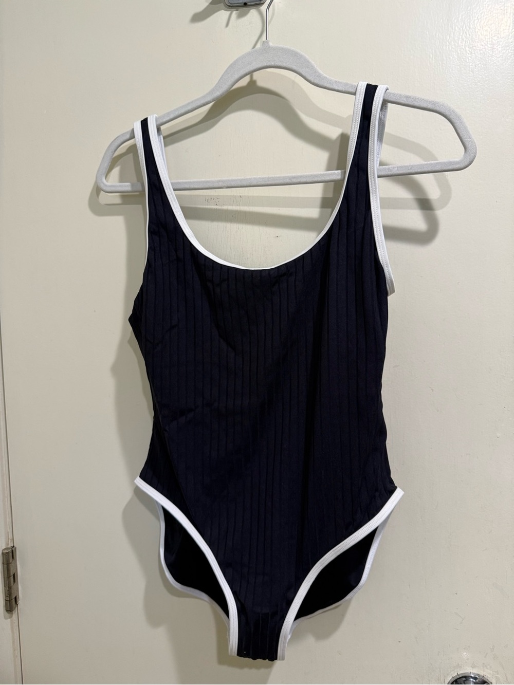 NWT Solid and Striped The Annemarie One Piece